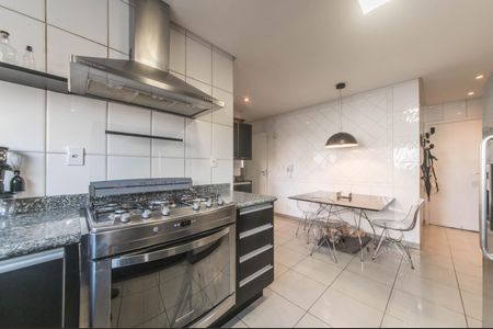 Apartamento à venda com 155m², 3 quartos e 3 vagasCozinha