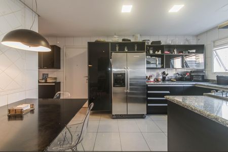 Apartamento à venda com 155m², 3 quartos e 3 vagasCozinha