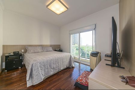 Apartamento à venda com 155m², 3 quartos e 3 vagasSuite 2