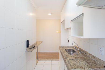 Cozinha e Área de Serviço de apartamento para alugar com 2 quartos, 58m² em Km 18, Osasco