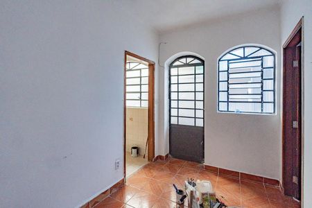 Casa para alugar com 2 quartos, 52m² em Jardim Vergueiro, São Paulo