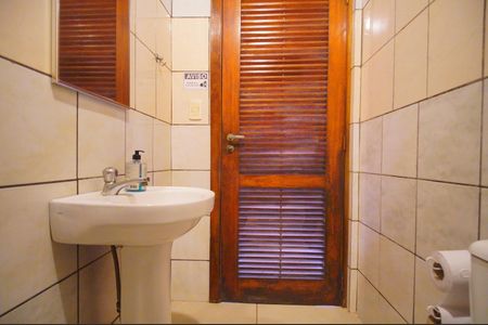 Lavabo de casa à venda com 3 quartos, 210m² em Campina, São Leopoldo