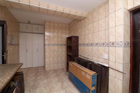 Cozinha de casa à venda com 4 quartos, 279m² em Jardim Ouro Preto, Taboão da Serra
