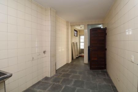 Área de Serviço de casa à venda com 4 quartos, 279m² em Jardim Ouro Preto, Taboão da Serra