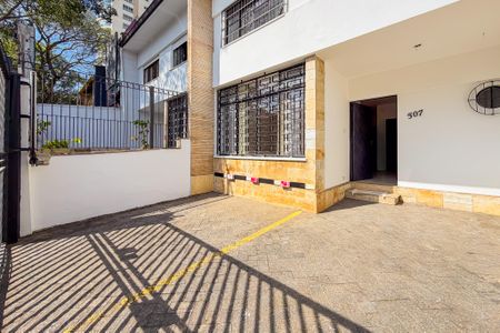 Garagem de casa para alugar com 3 quartos, 130m² em Vila Mariana, São Paulo