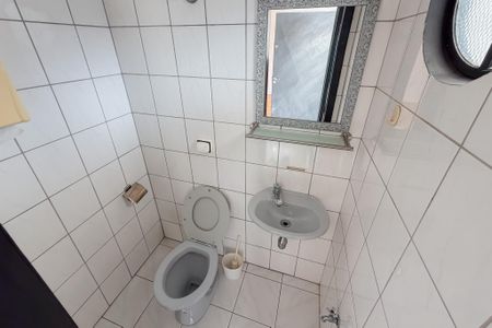 Lavabo de casa para alugar com 3 quartos, 130m² em Vila Mariana, São Paulo
