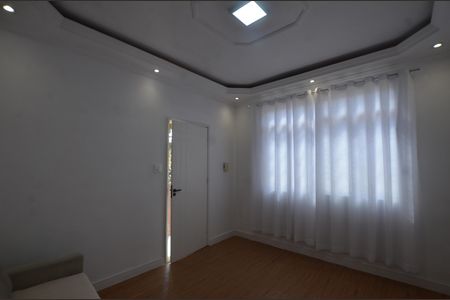 Apartamento para alugar com 60m², 2 quartos e 1 vagaSala