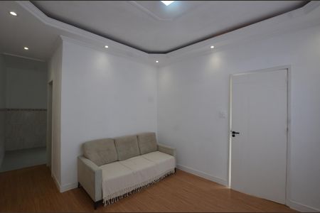 Sala de apartamento para alugar com 2 quartos, 60m² em Bento Ribeiro, Rio de Janeiro