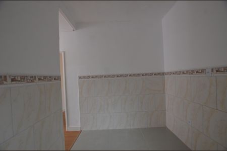 Cozinha de apartamento para alugar com 2 quartos, 60m² em Bento Ribeiro, Rio de Janeiro