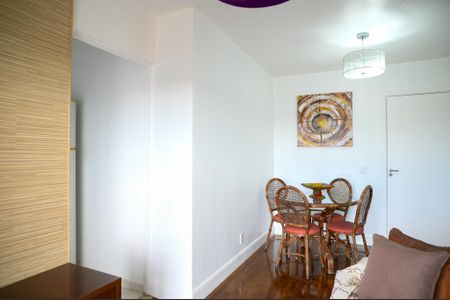 Sala de apartamento para alugar com 2 quartos, 50m² em Vila Agua Funda, São Paulo