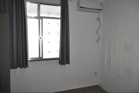 Casa de Condomínio para alugar com 3 quartos, 130m² em Todos Os Santos, Rio de Janeiro