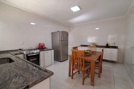 Cozinha  de casa à venda com 2 quartos, 200m² em Paulicéia, São Bernardo do Campo