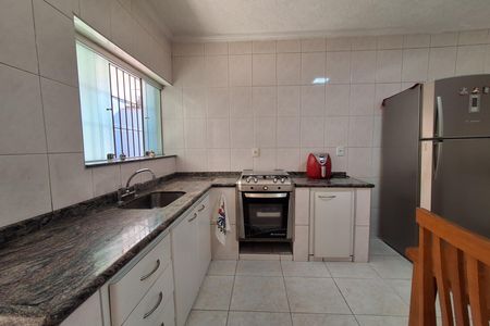 Cozinha  de casa à venda com 2 quartos, 200m² em Paulicéia, São Bernardo do Campo