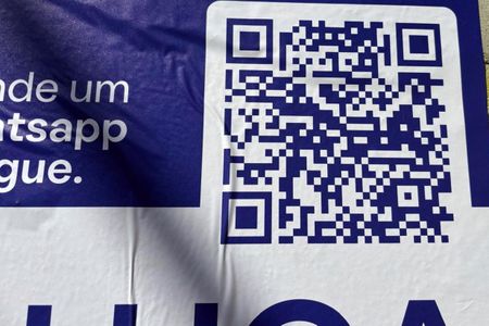 Apartamento para alugar com 43m², 2 quartos e 1 vagaFachada e portaria 