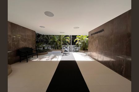 Apartamento para alugar com 92m², 2 quartos e 1 vaga Apartamento para alugar com 92m², 2 quartos e 1 vagaPortaria