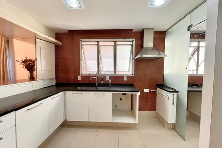 Cozinha de apartamento para alugar com 2 quartos, 92m² em Leblon, Rio de Janeiro
