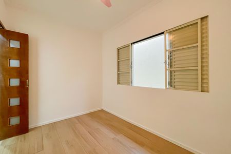 Quarto 2 de casa para alugar com 3 quartos, 208m² em Jardim D’abril, Osasco