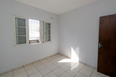 Quarto 1 de casa para alugar com 2 quartos, 100m² em Vila Luzita, Santo André