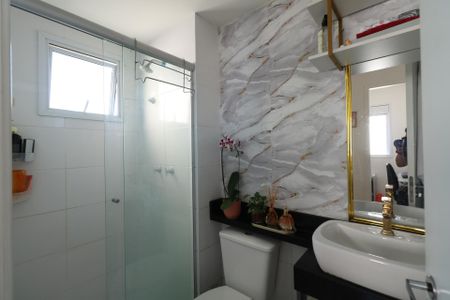 Banheiro de apartamento para alugar com 2 quartos, 42m² em Campanário, Diadema