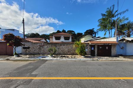 Fachada de casa para alugar com 4 quartos, 900m² em Inoã, Maricá