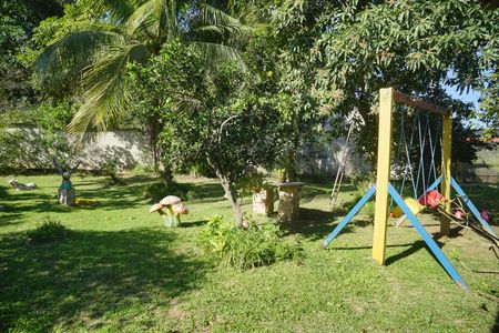 Quintal de casa para alugar com 4 quartos, 900m² em Inoã, Maricá