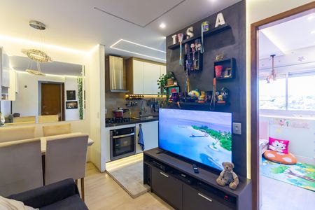 Apartamento à venda com 2 quartos, 37m² em Recanto das Rosas, Osasco