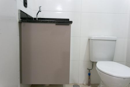 Banheiro de apartamento para alugar com 2 quartos, 40m² em Vila Formosa, São Paulo