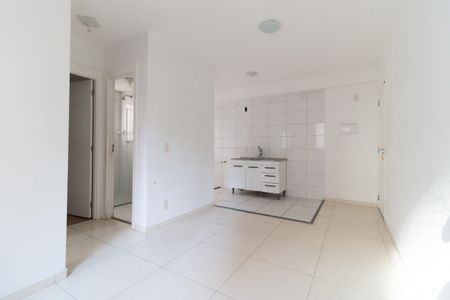 Apartamento para alugar com 41m², 2 quartos e sem vaga Apartamento para alugar com 41m², 2 quartos e sem vagaSala