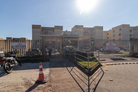 Apartamento à venda com 47m², 2 quartos e 1 vaga Apartamento à venda com 47m², 2 quartos e 1 vagaFachada