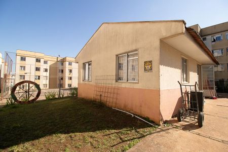 Apartamento à venda com 47m², 2 quartos e 1 vaga Apartamento à venda com 47m², 2 quartos e 1 vagaÁrea comum - Salão de festas