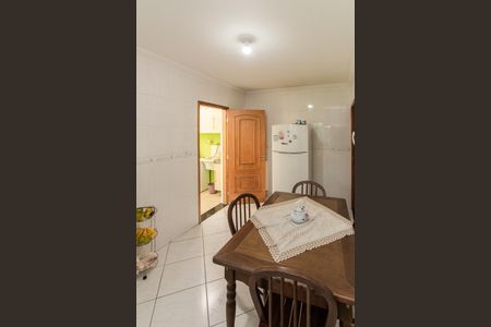 Cozinha de casa à venda com 2 quartos, 90m² em Vila Santa Terezinha (zona Norte), São Paulo