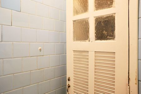 Lavabo de apartamento para alugar com 3 quartos, 130m² em Sagrada Família, Belo Horizonte