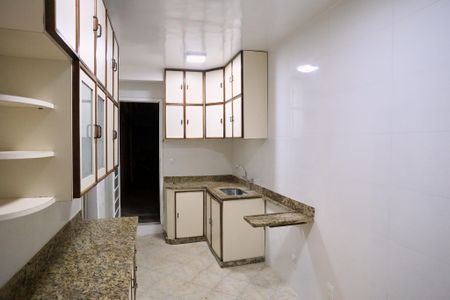 Cozinha de apartamento para alugar com 3 quartos, 130m² em Sagrada Família, Belo Horizonte