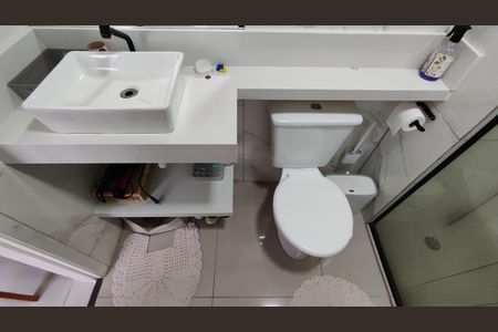 Banheiro de apartamento para alugar com 2 quartos, 42m² em Vila Sao Paulo, Ferraz de Vasconcelos