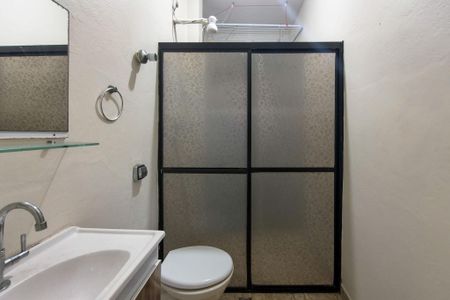 Studio para alugar com 42m², 0 quarto e 1 vaga Studio para alugar com 42m², 0 quarto e 1 vagaBanheiro