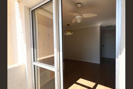 Sala de apartamento para alugar com 3 quartos, 64m² em Centro, Osasco