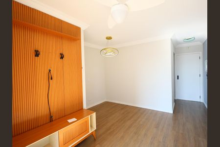 Sala de apartamento para alugar com 3 quartos, 64m² em Centro, Osasco
