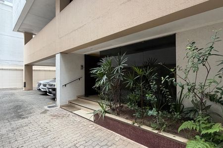 Garagem de apartamento para alugar com 1 quarto, 68m² em José Menino, Santos