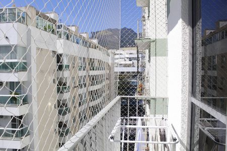 Apartamento para alugar com 70m², 2 quartos e 1 vagaVaranda da Sala