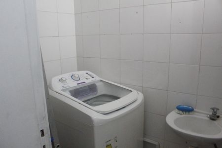 Apartamento para alugar com 70m², 2 quartos e 1 vagaÁrea de Serviço