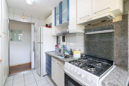 Cozinha de apartamento à venda com 2 quartos, 60m² em Vila Guarani (zona Sul), São Paulo