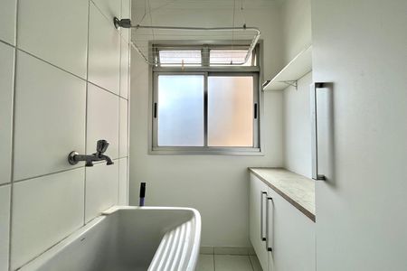 Apartamento à venda com 48m², 2 quartos e 1 vaga Apartamento à venda com 48m², 2 quartos e 1 vagaÁrea de Serviço