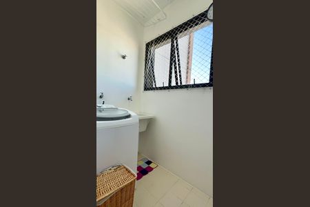 Apartamento à venda com 57m², 2 quartos e 1 vaga Apartamento à venda com 57m², 2 quartos e 1 vagaÁrea de Serviço