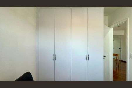 Apartamento à venda com 57m², 2 quartos e 1 vaga Apartamento à venda com 57m², 2 quartos e 1 vagaQuarto 2