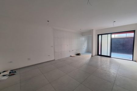Sala/Cozinha de apartamento à venda com 2 quartos, 85m² em Vila Guiomar, Santo André