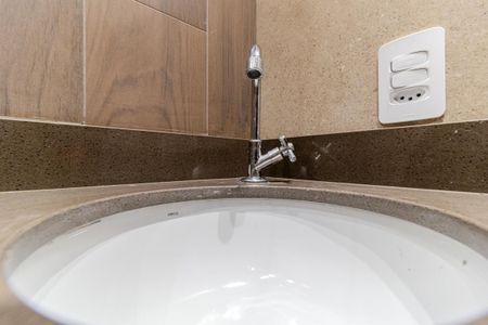 Banheiro de apartamento para alugar com 1 quarto, 34m² em Campos Elíseos, São Paulo