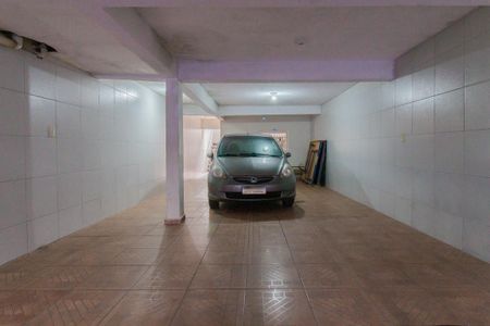 Casa à venda com 243m², 3 quartos e 4 vagas