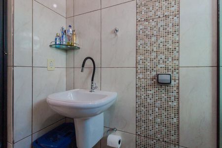 Casa à venda com 243m², 3 quartos e 4 vagas