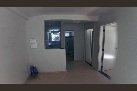 Cozinha de apartamento para alugar com 2 quartos, 52m² em Duarte Silveira, Petrópolis