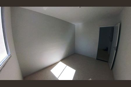 Quarto 1 de apartamento para alugar com 2 quartos, 52m² em Duarte Silveira, Petrópolis